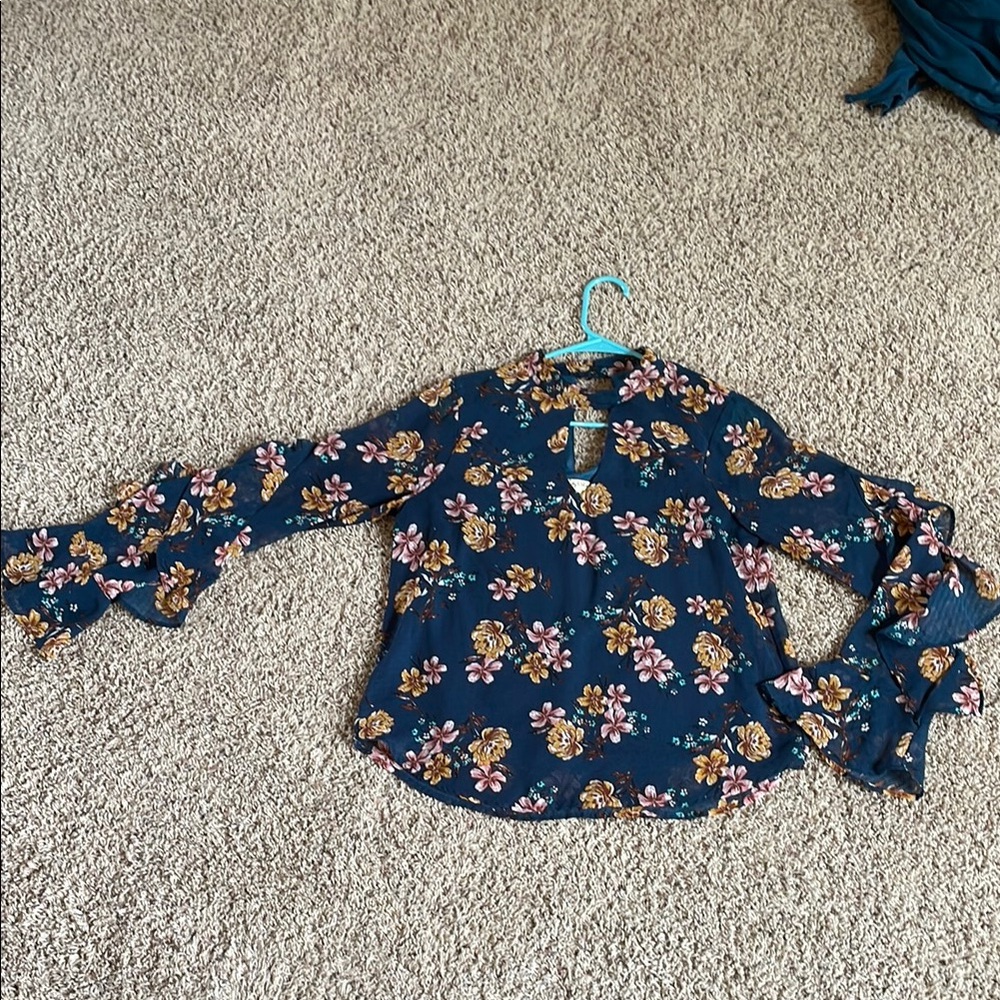 Lily White Floral V-Neck Top